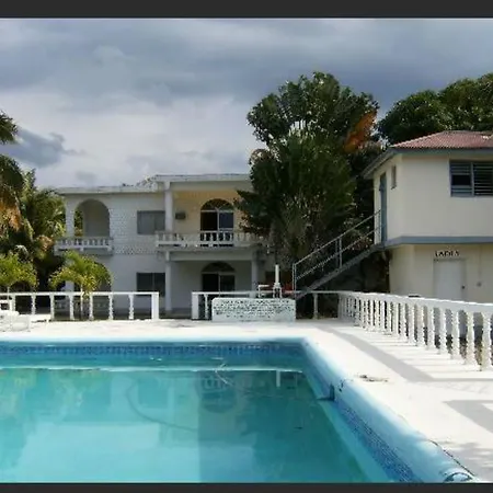 Salem Resort